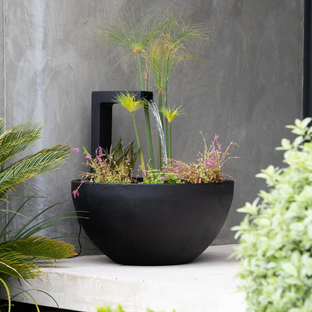 Northcote Pottery Spout Patio Pond Medium Charcoal | Urbanite Living